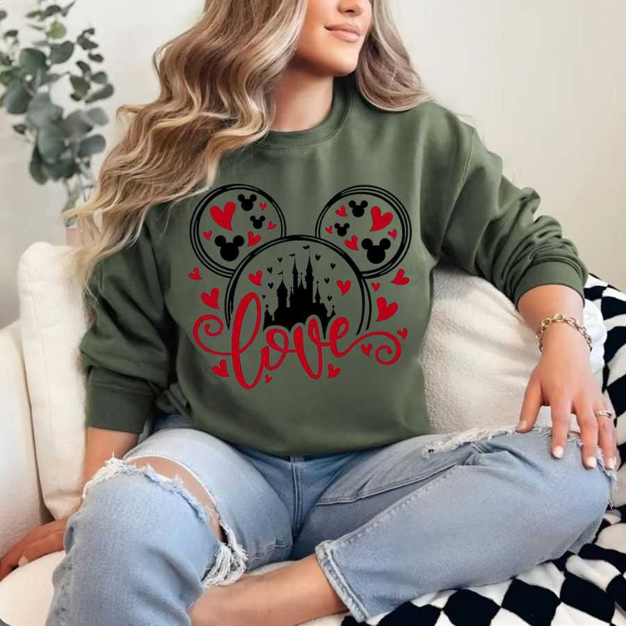 Vintage Style Castle "love" Sweatshirt
