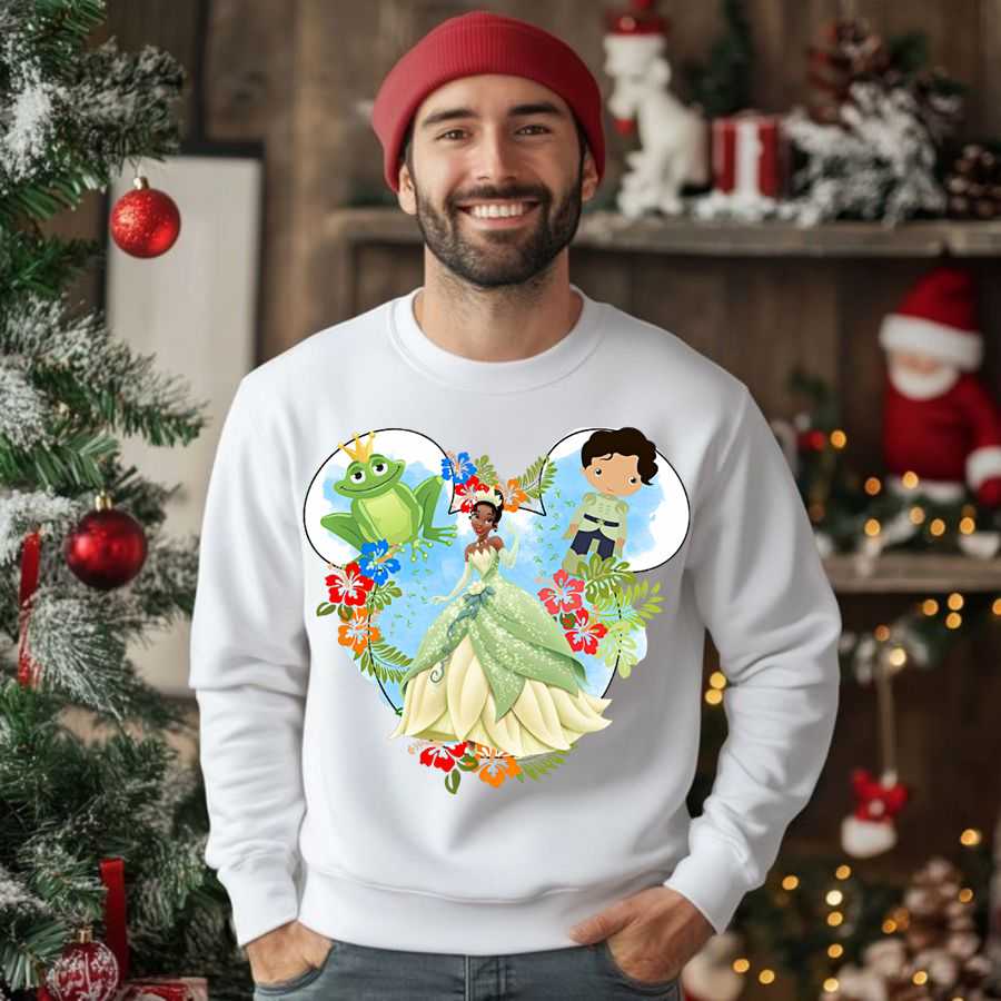 Disney Princess Cinderella & Friends Heart Sweatshirt 2 Disney Princess Cinderella & Friends Heart Sweatshirt 2