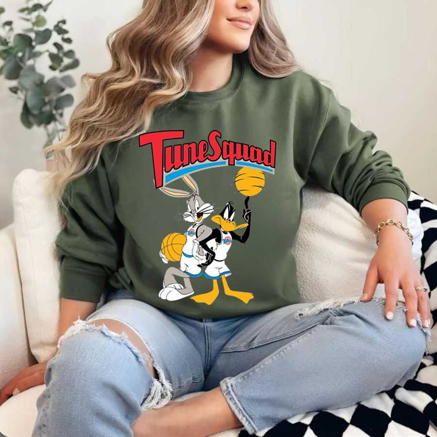 Looney Tunes Basketball Bunnies & Ducks Sweatshirt Looney Tunes Basketball Bunnies & Ducks Sweatshirt