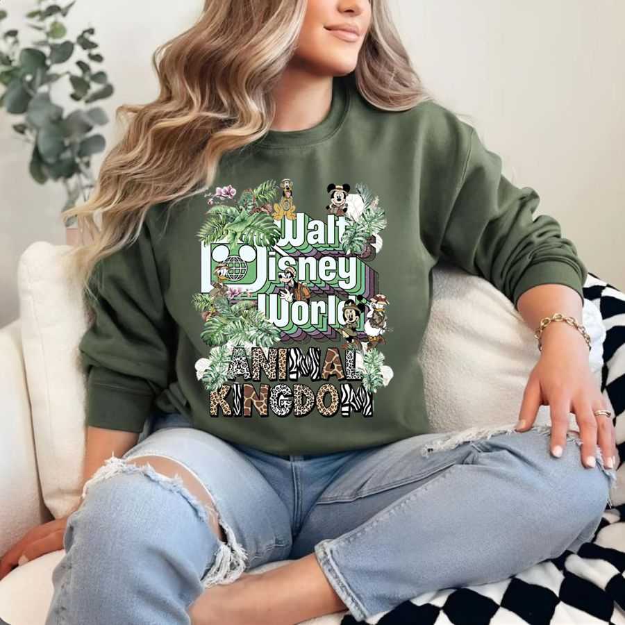 Vintage Disney Animal Kingdom Safari Sweatshirt