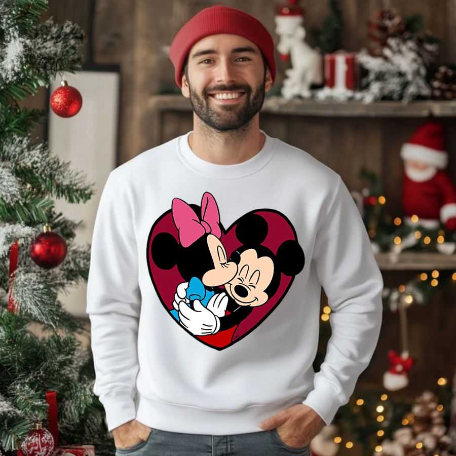 Disney Mickey & Minnie Mouse Classic Love Heart Sweatshirt