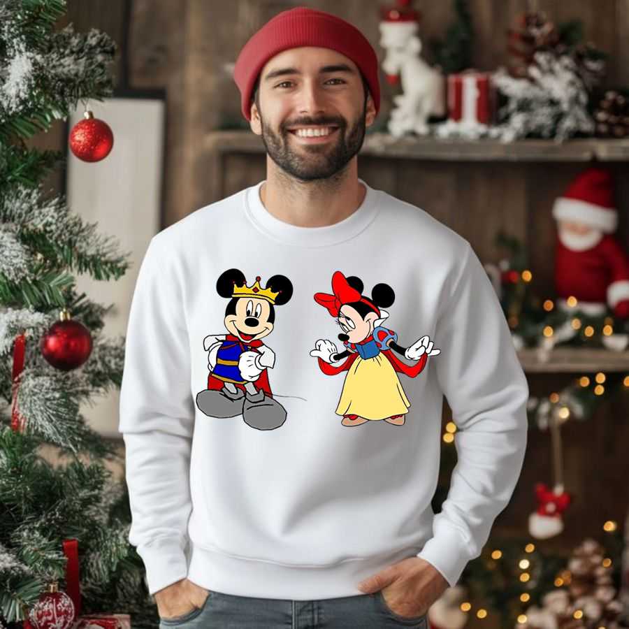 Disney Snow White & Prince Charming Love Story Sweatshirt 2 Disney Snow White & Prince Charming Love Story Sweatshirt 2