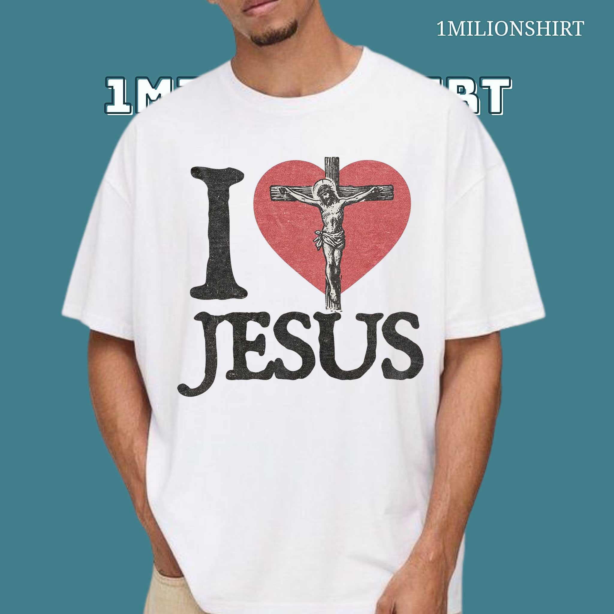 I Love Jesus T-Shirt – Vintage Christian Faith Tee For Men & Women